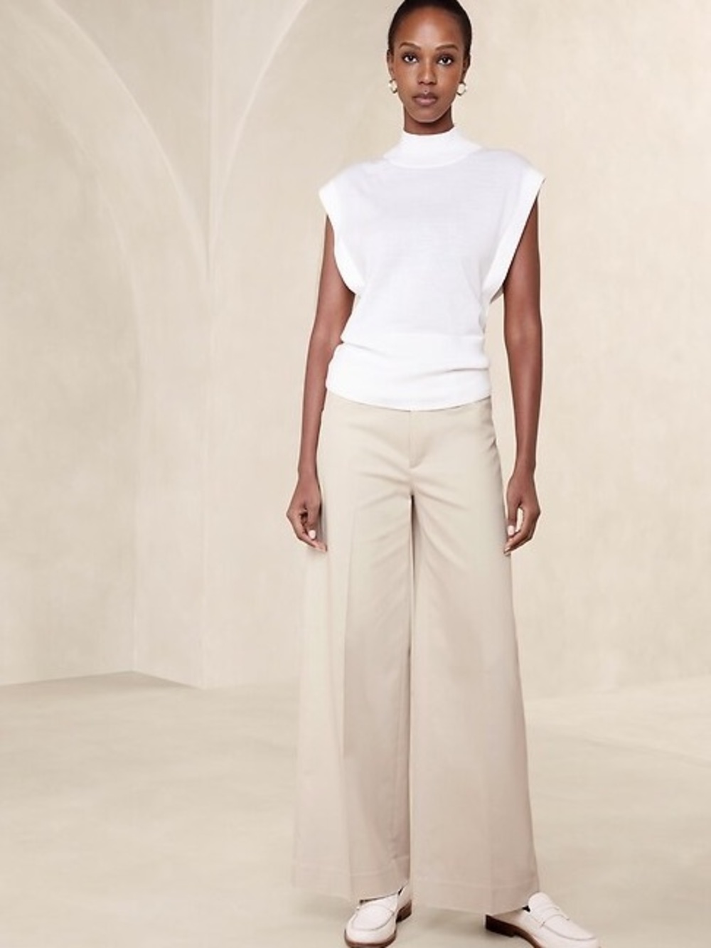 Banana Republic Stretch Cotton Wide Leg Icon Ivory Trouser size 8